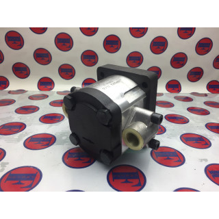 Pompa zębata, pojedyncza układu kierowniczego Pompa wspomagania do ciągnika 689NSH103L