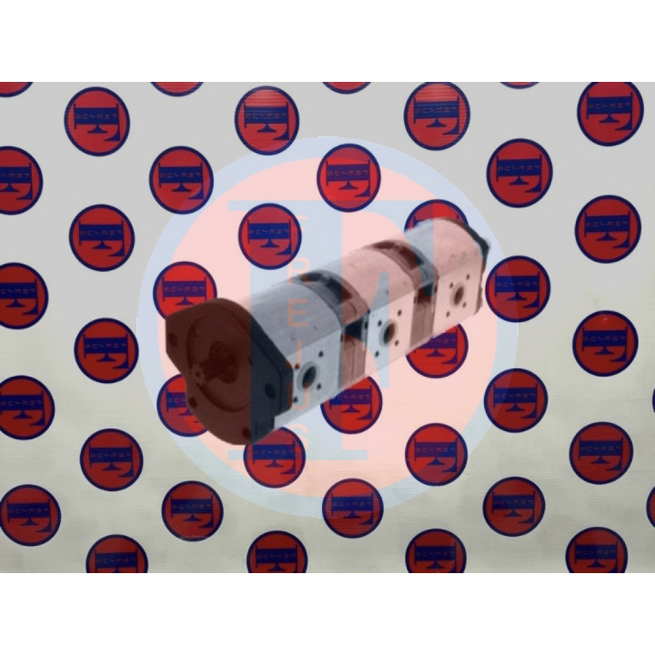 Pompa zębata, potrójna 7700033312